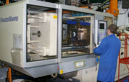 Plastic jars manufacture